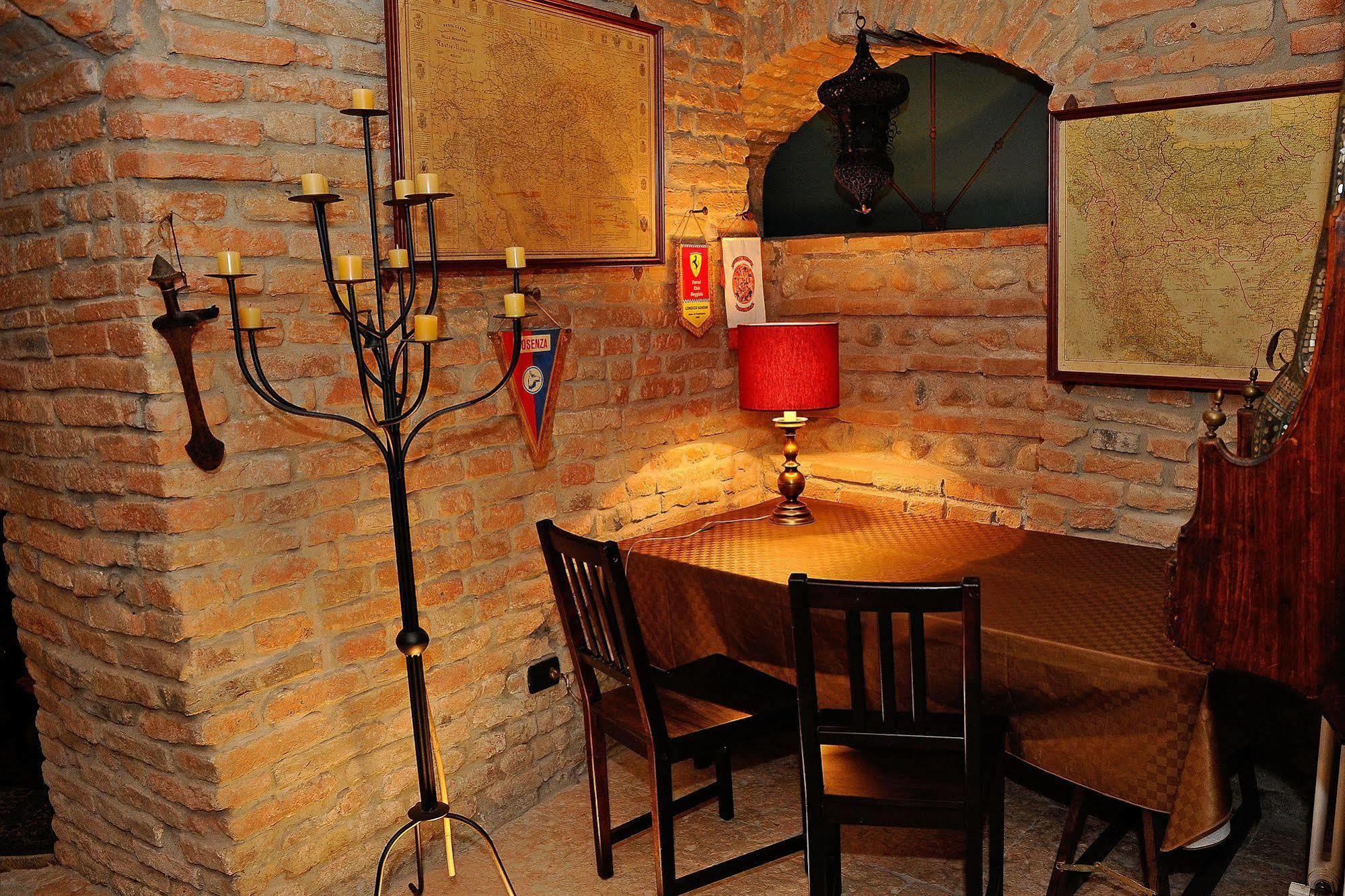 מלון מאנטובה Casa Museo Palazzo Valenti Gonzaga מראה חיצוני תמונה